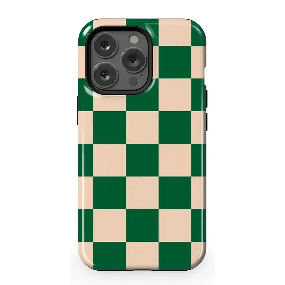 Fit Check | Green Checkerboard Case iPhone Case get.casely Essential + MagSafe® iPhone 13 Pro
