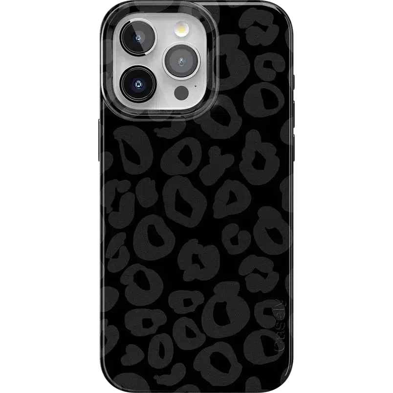 Into the Wild | Black Leopard Case iPhone Case get.casely Classic + MagSafe® iPhone 15 Pro Max