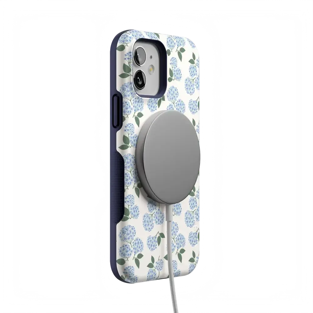 Nantucket Cottage | Blue Hydrangea Case